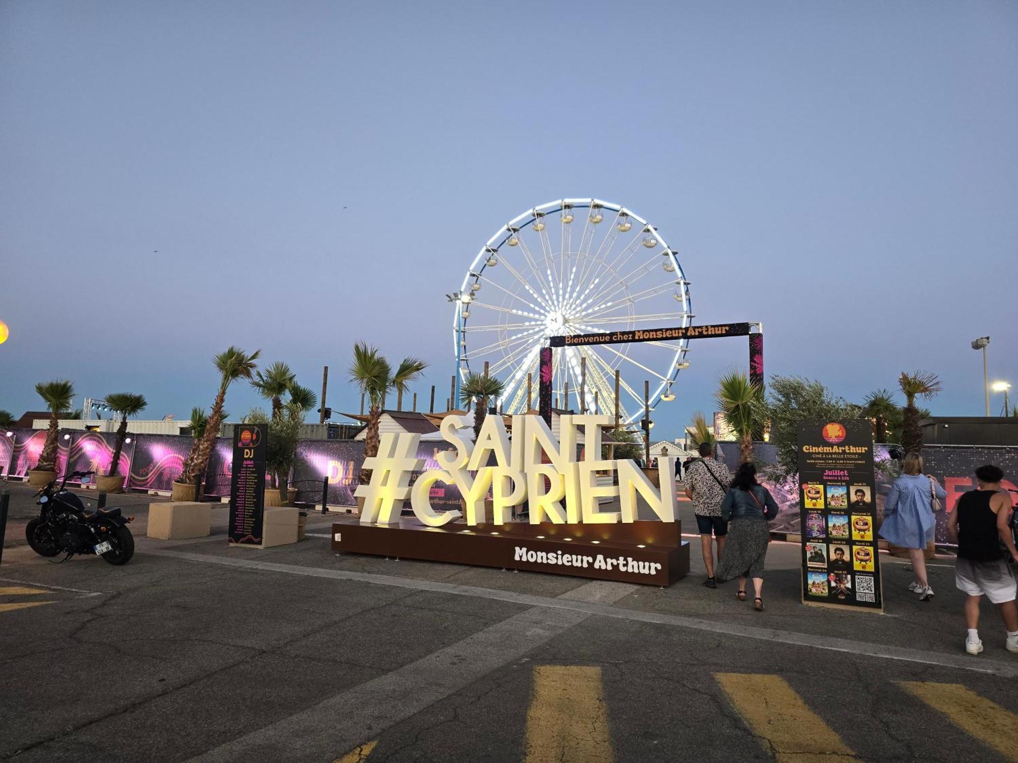 Appartement Duplex Proche De La Mer Saint-Cyprien  Eksteriør billede